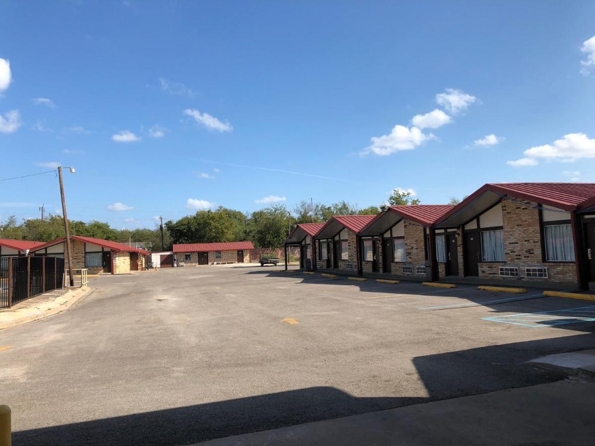Kings Inn Mexia Exterior photo